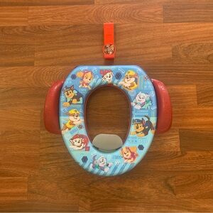 Paw Patrol Training Seat with Blue and Red Accents Hanging Hook and Splash Guard
